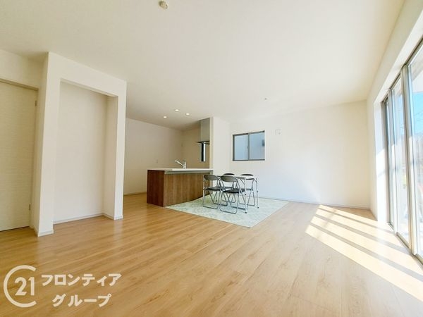 京都市伏見区淀下津町　新築一戸建て　１期　１６号棟