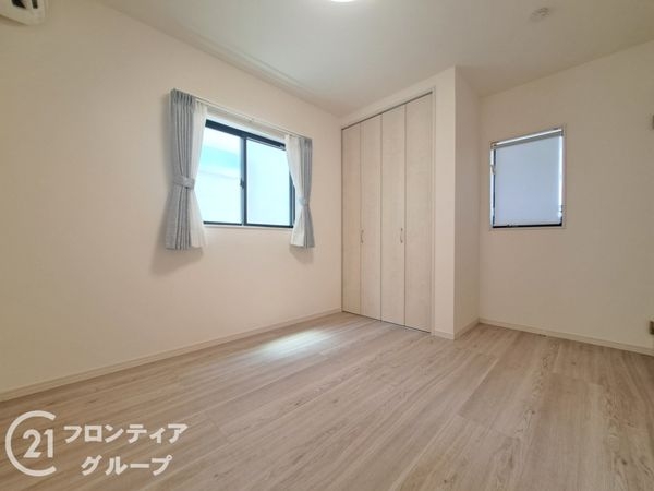 京都市伏見区羽束師菱川町の中古一戸建て