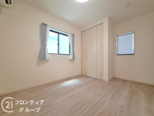 京都市伏見区羽束師菱川町の中古一戸建て