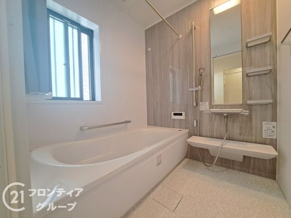 京都市伏見区羽束師菱川町の中古一戸建て