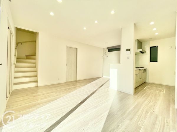 京都市伏見区羽束師菱川町の中古一戸建て