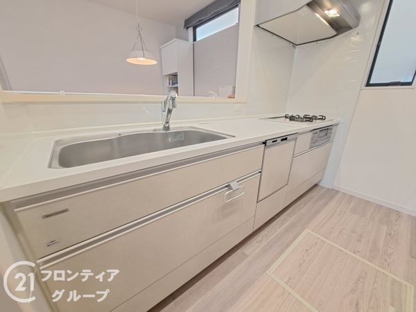 京都市伏見区羽束師菱川町　中古一戸建て