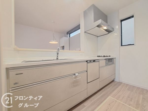 京都市伏見区羽束師菱川町の中古一戸建て