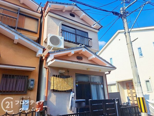 京都市伏見区深草大亀谷西久宝寺町の中古一戸建て