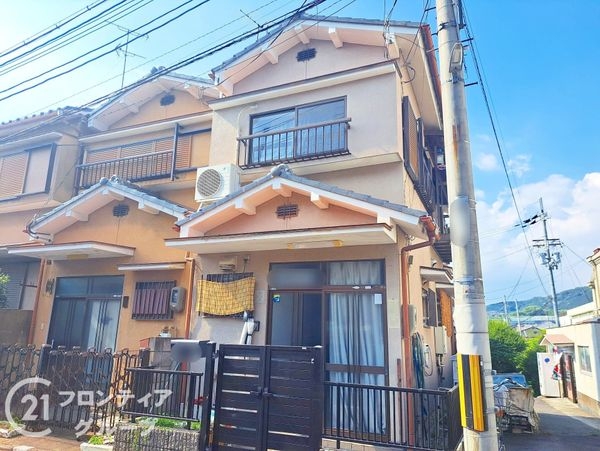 京都市伏見区深草大亀谷西久宝寺町の中古一戸建て
