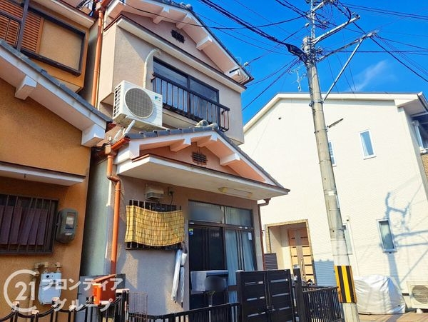 京都市伏見区深草大亀谷西久宝寺町の中古一戸建て