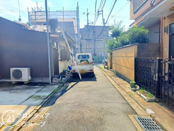 京都市伏見区深草大亀谷西久宝寺町の中古一戸建て