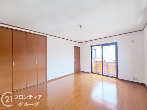 八幡市八幡植松の中古一戸建て
