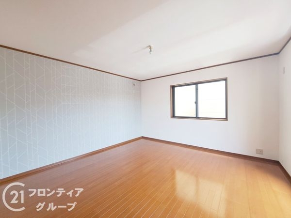 八幡市八幡植松の中古一戸建て