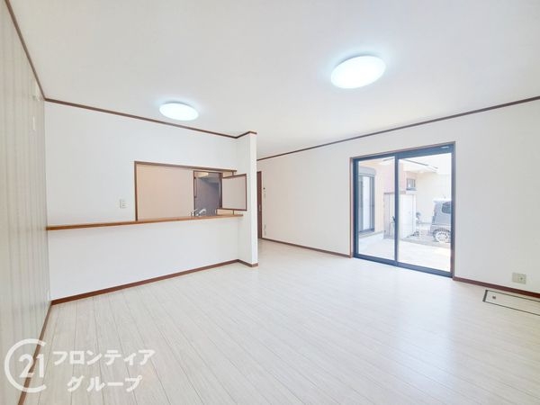 八幡市八幡植松の中古一戸建て