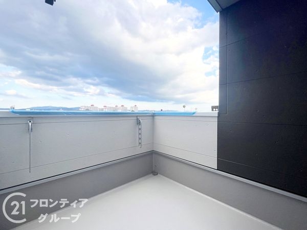 京都市南区久世上久世町　新築一戸建て