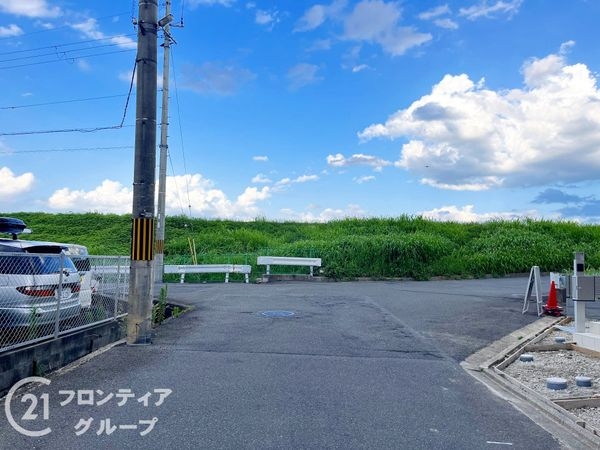 京都市南区久世上久世町　新築一戸建て