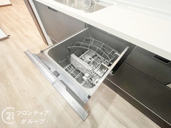 京都市南区久世上久世町　新築一戸建て