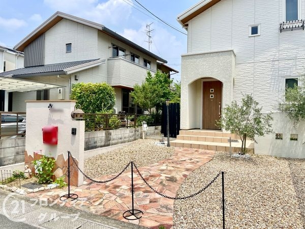 城陽市寺田市ノ久保の中古一戸建て