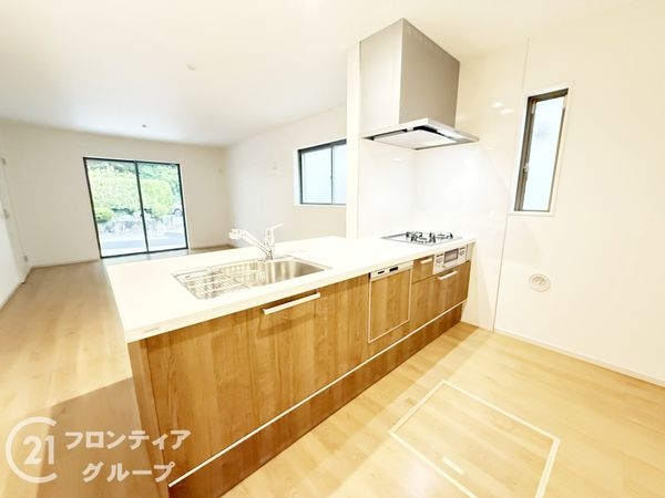 城陽市寺田宮ノ谷　新築一戸建て　1期　1号地