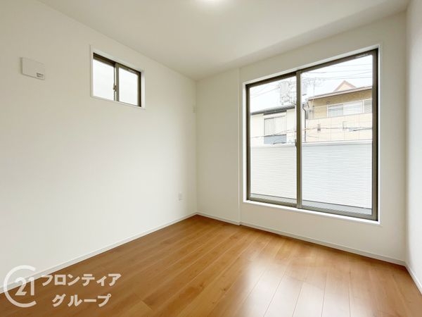 京都市南区久世上久世町　新築一戸建て　5期　1号地