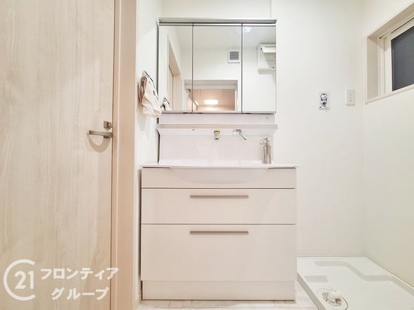 京都市伏見区横大路下三栖山殿　新築一戸建て