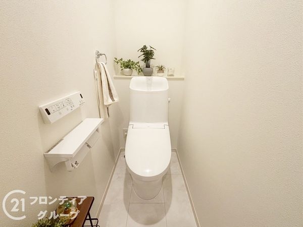 京都市伏見区横大路下三栖山殿　新築一戸建て