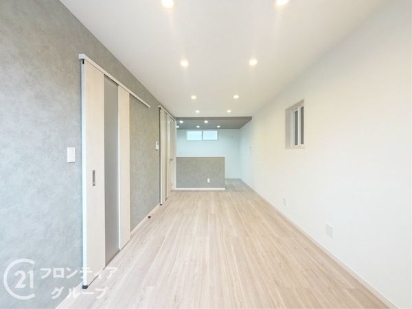京都市伏見区横大路下三栖山殿　新築一戸建て