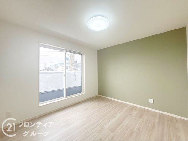京都市伏見区横大路下三栖山殿　新築一戸建て