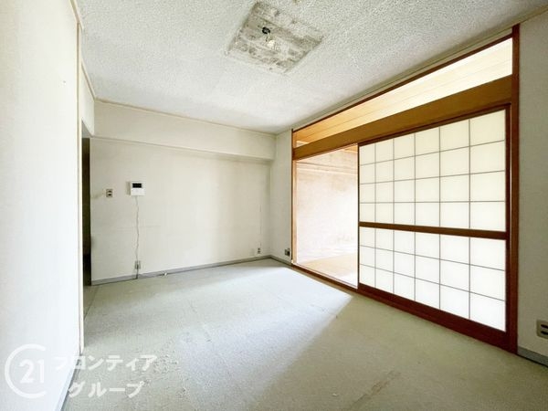 賀陽コーポラス 中古マンション(リビング)