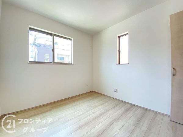 長岡京市滝ノ町２丁目　新築一戸建て　1号棟