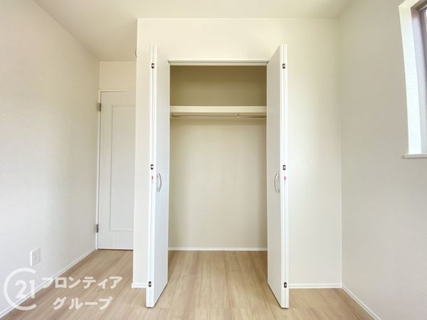 長岡京市滝ノ町２丁目　新築一戸建て　2号棟