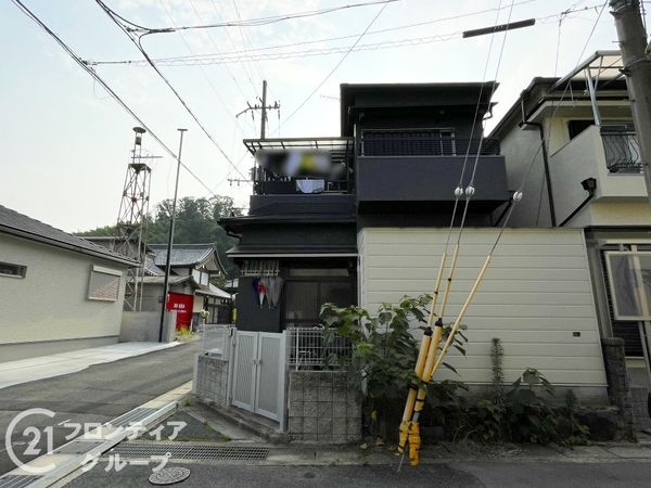 八幡市八幡清水井の中古一戸建て