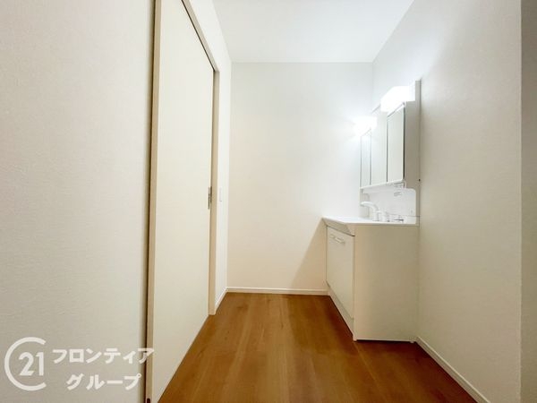 京都市伏見区淀生津町　新築一戸建て　１期　全１区画