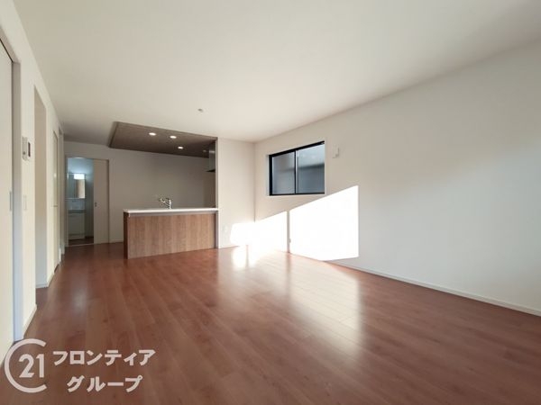 京都市伏見区淀生津町　新築一戸建て　１期　全１区画