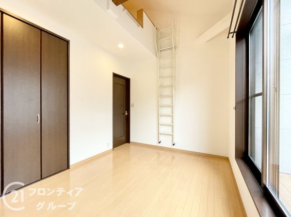 宇治市伊勢田町中荒の中古一戸建て