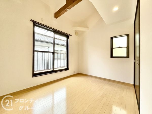 宇治市伊勢田町中荒の中古一戸建て