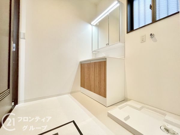 宇治市伊勢田町中荒の中古一戸建て