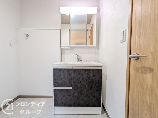 大津市大石東５丁目の中古一戸建て