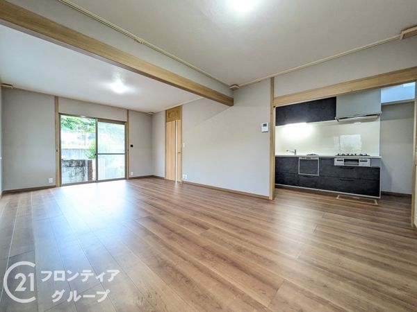 大津市大石東５丁目の中古一戸建て