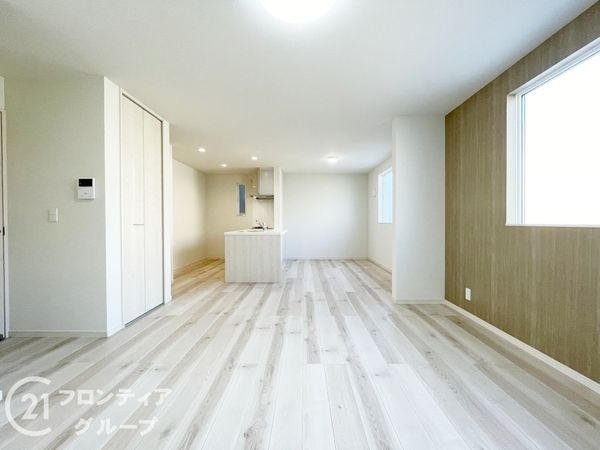 宇治市五ケ庄上村　新築一戸建て　6号地