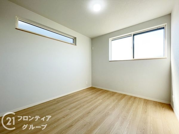 宇治市五ケ庄上村　新築一戸建て　4号地