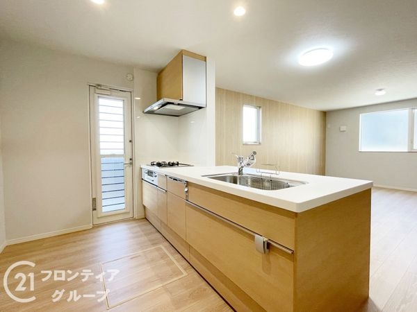 宇治市五ケ庄上村　新築一戸建て　4号地