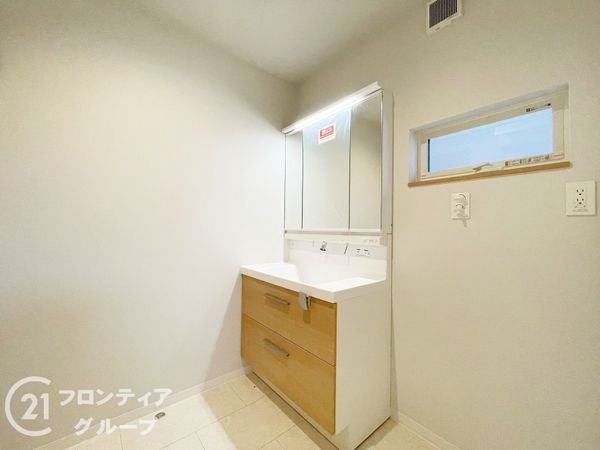 宇治市五ケ庄上村　新築一戸建て　4号地