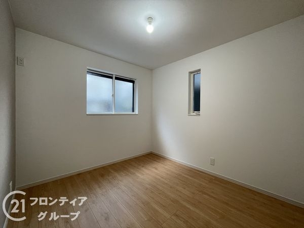 京都市伏見区深草フチ町　新築一戸建て
