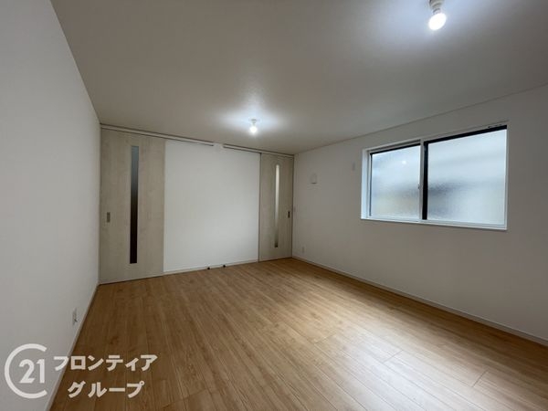 京都市伏見区深草フチ町　新築一戸建て