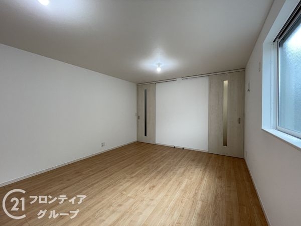 京都市伏見区深草フチ町　新築一戸建て