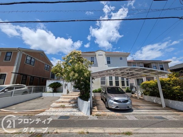 大津市比叡平２丁目の中古一戸建て