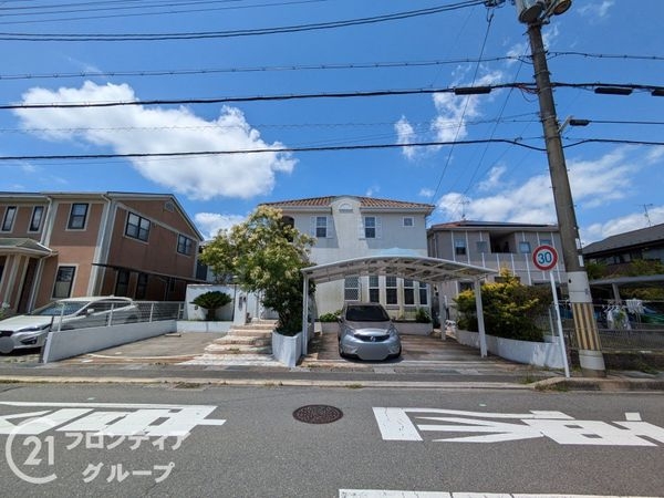 大津市比叡平２丁目の中古一戸建て