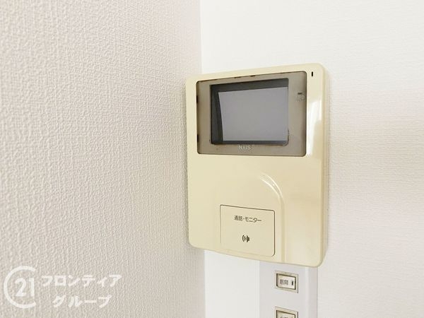 宇治市伊勢田町若林の中古一戸建て(防犯設備)