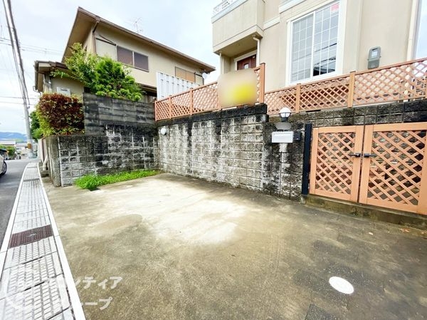 宇治市木幡御蔵山の中古一戸建て
