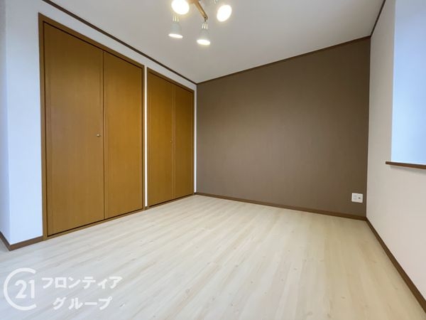 宇治市木幡御蔵山の中古一戸建て