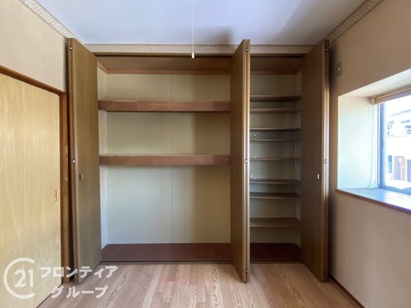 京都市山科区西野山射庭ノ上町の中古一戸建て