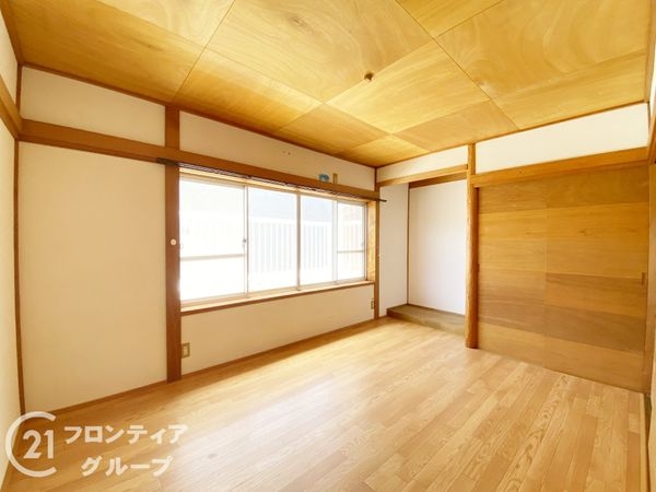 京都市山科区西野山射庭ノ上町の中古一戸建て
