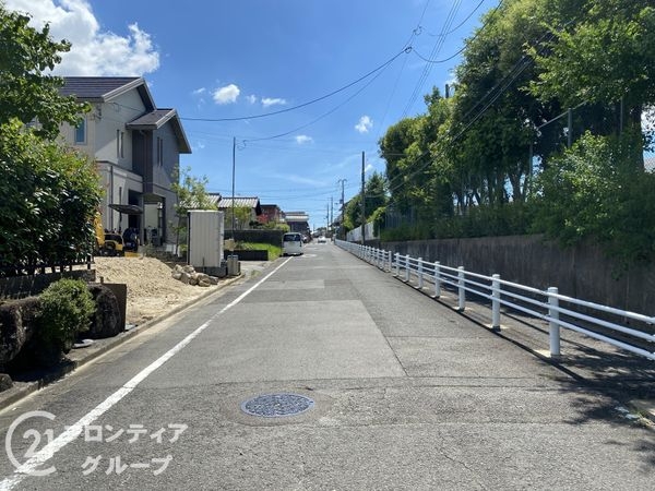 八幡市男山松里　新築一戸建て　第３　１号棟